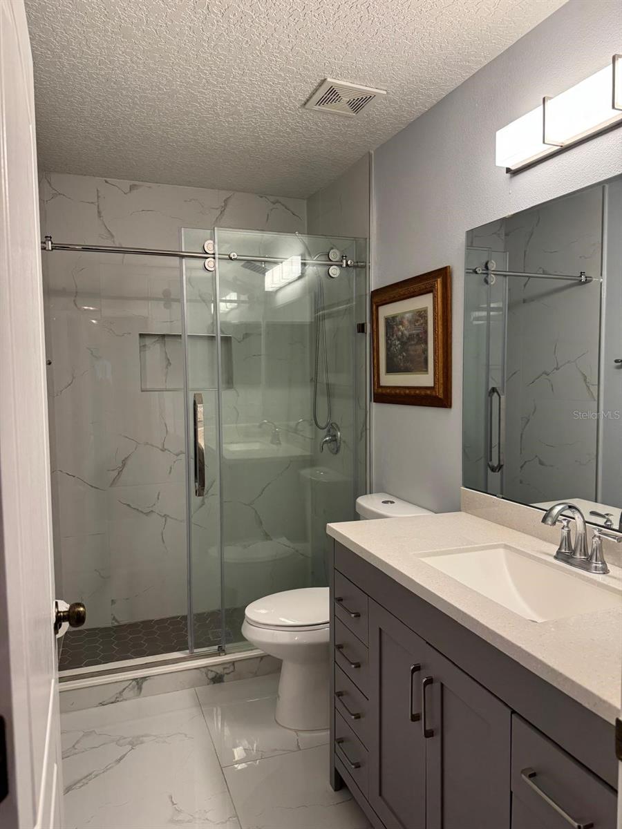 Image 7 of 16 For 14796 Yorkshire Run Drive