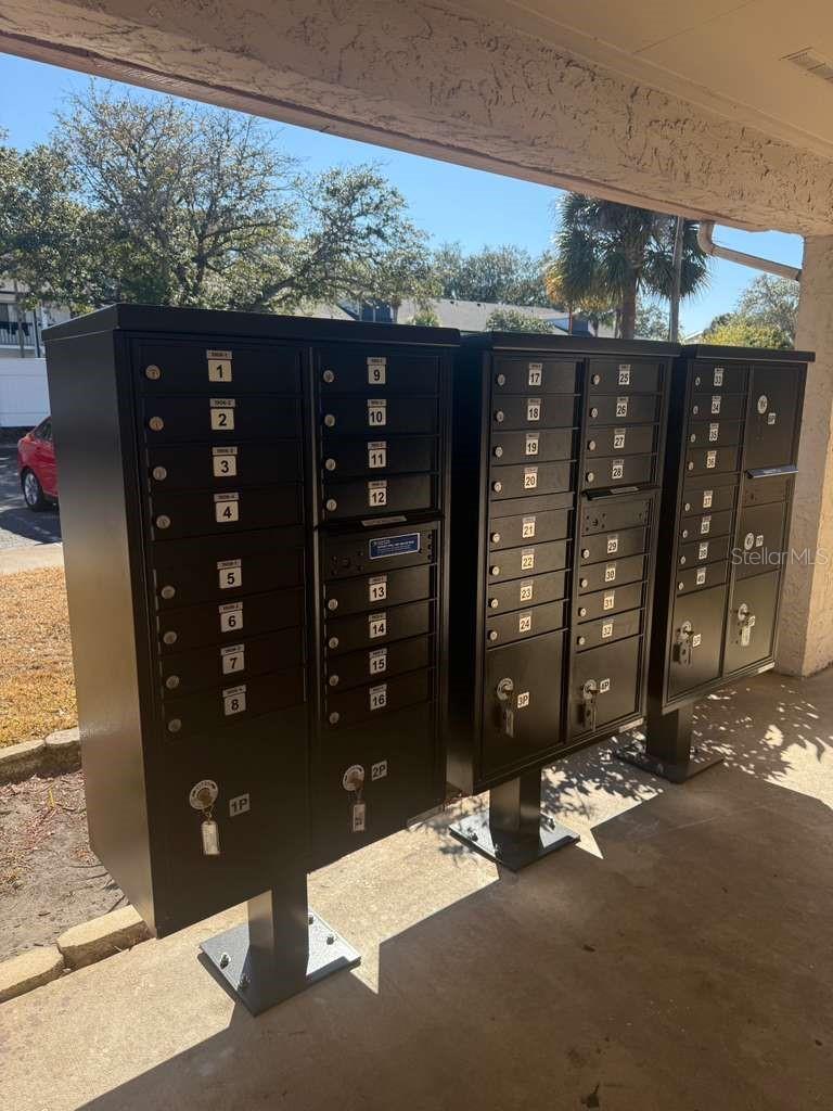 Image 12 of 12 For 1904 Honour Road 13