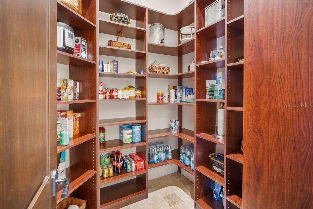 Listing photo id 16 for 17737 Deer Isle Circle