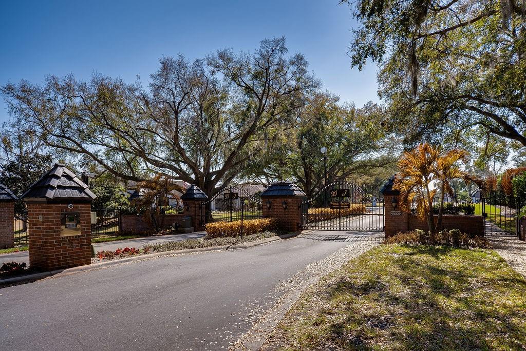 Listing photo id 64 for 17737 Deer Isle Circle