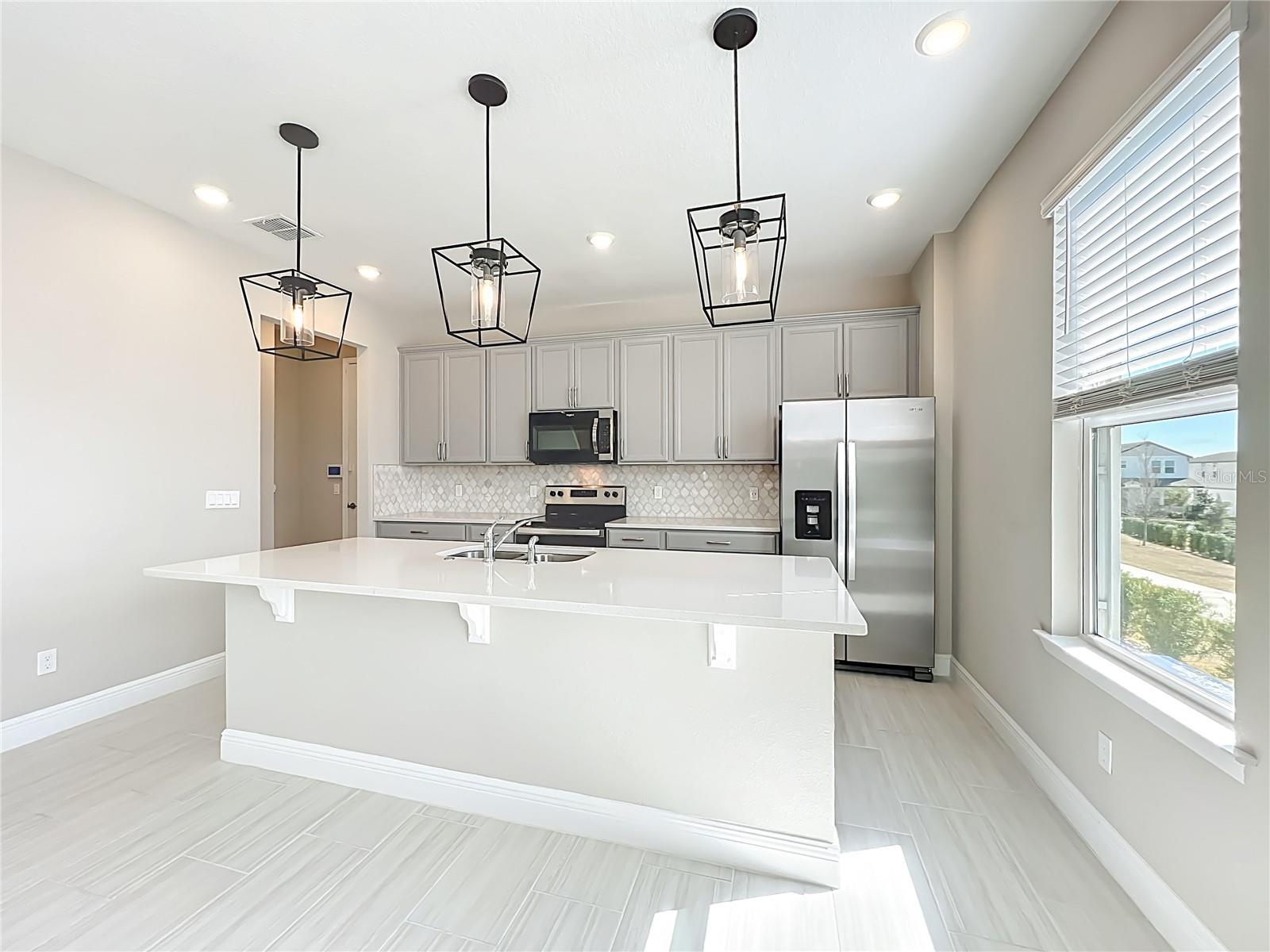 Image 12 of 51 For 4842 Lime Rickey Alley