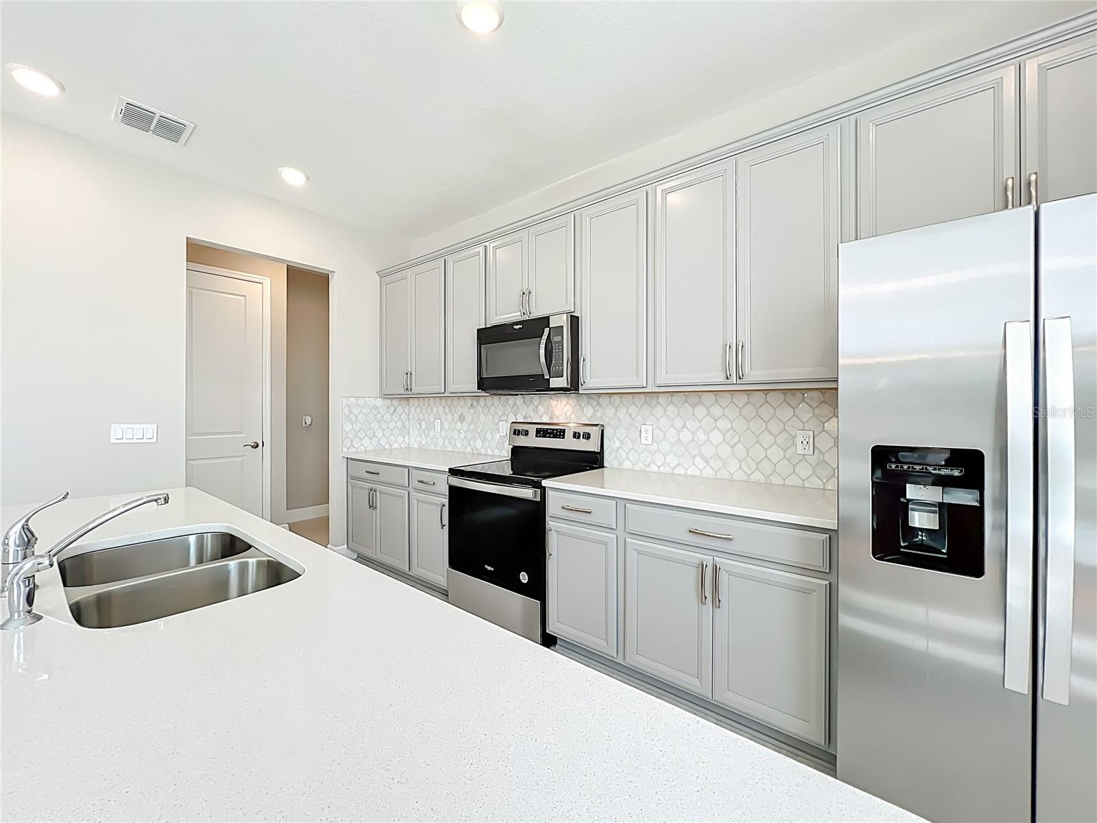 Image 13 of 51 For 4842 Lime Rickey Alley