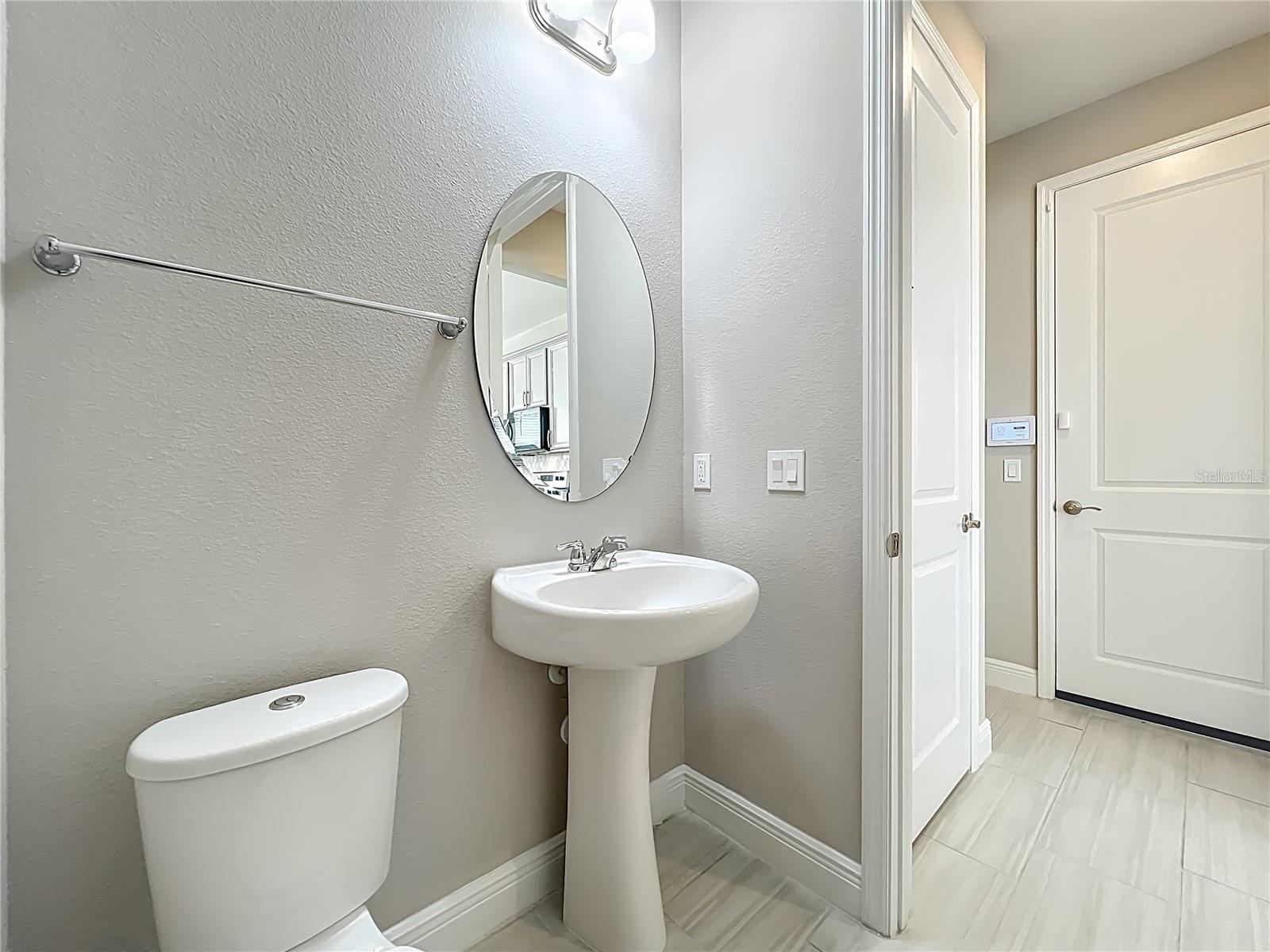 Image 19 of 51 For 4842 Lime Rickey Alley