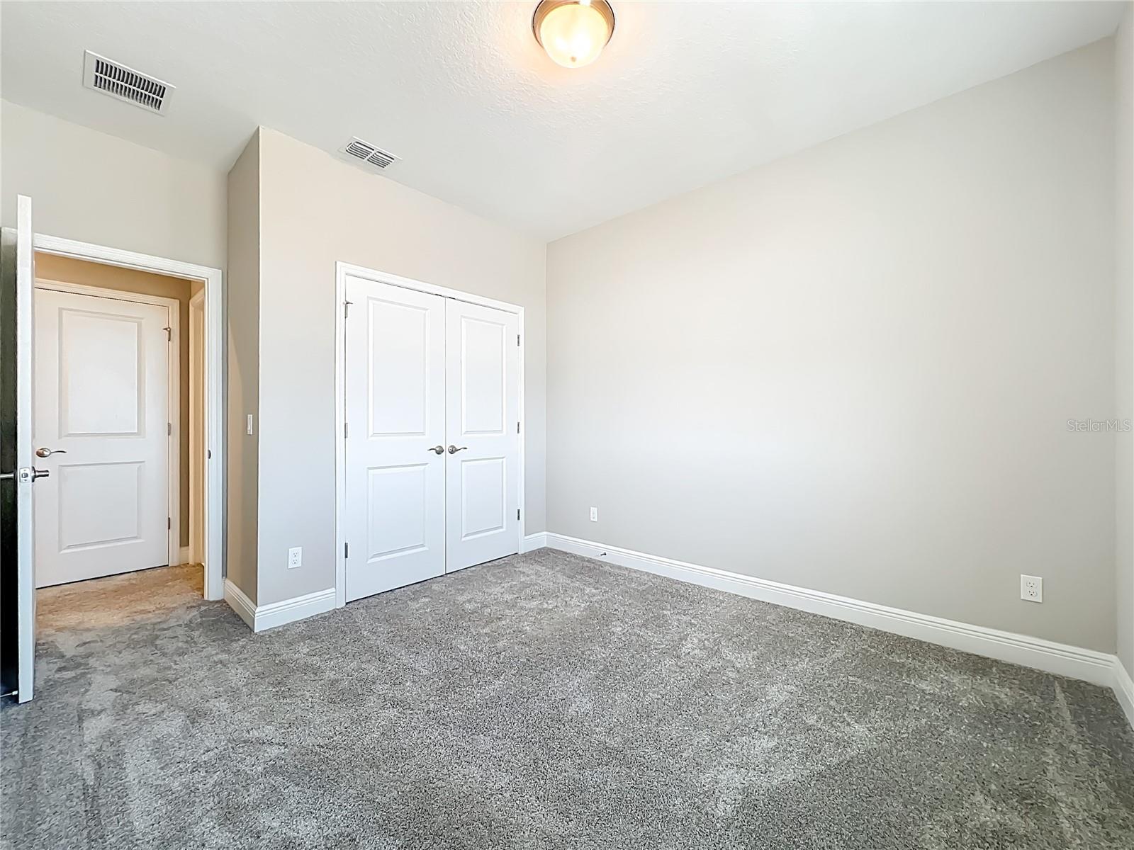 Image 32 of 51 For 4842 Lime Rickey Alley