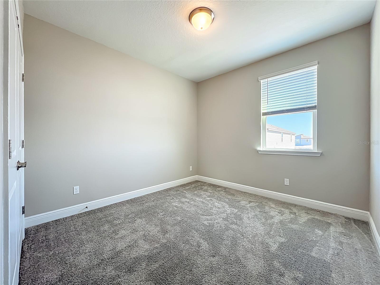 Image 37 of 51 For 4842 Lime Rickey Alley