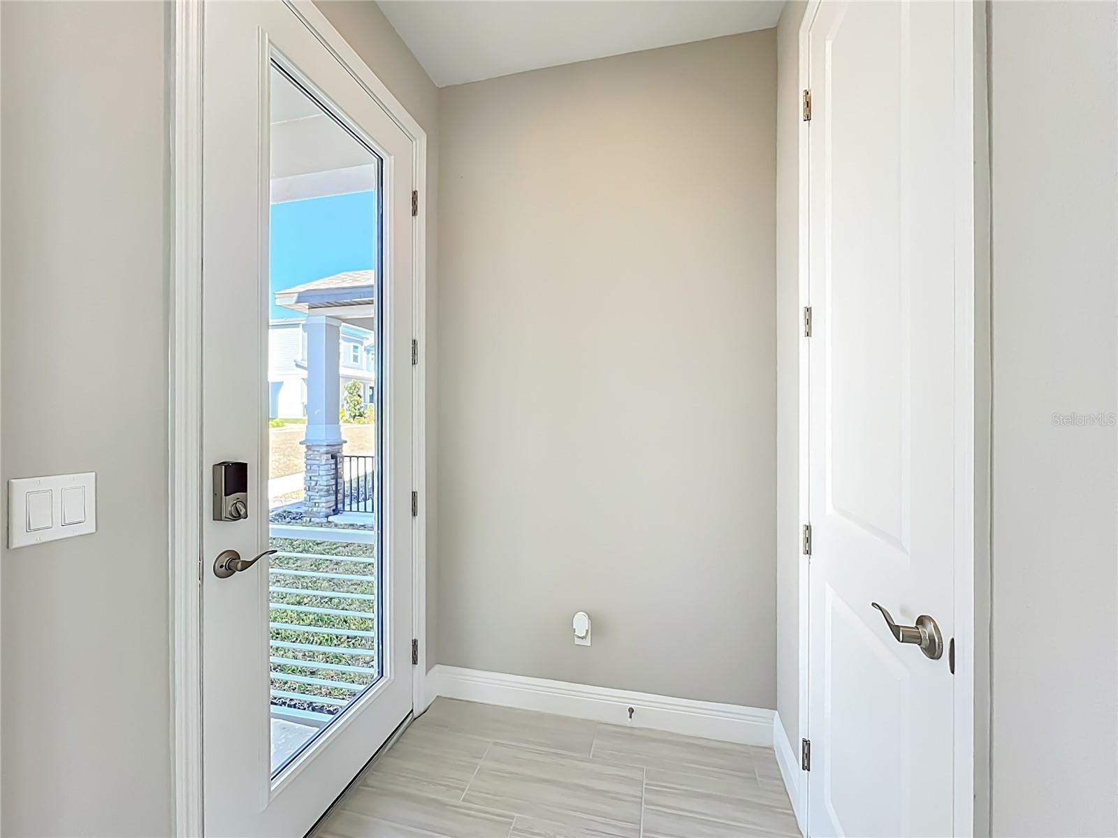 Image 6 of 51 For 4842 Lime Rickey Alley