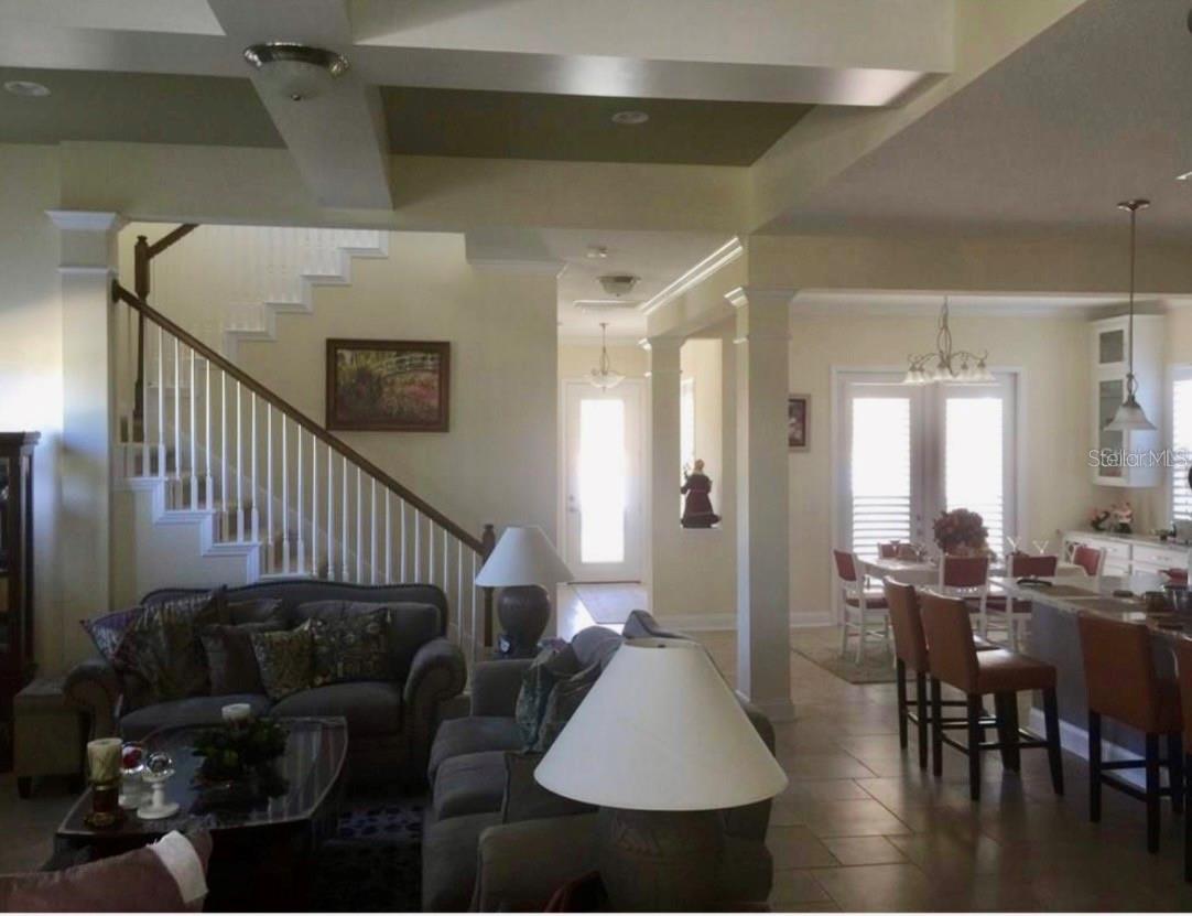 Image 4 of 10 For 8549 Laureate Boulevard