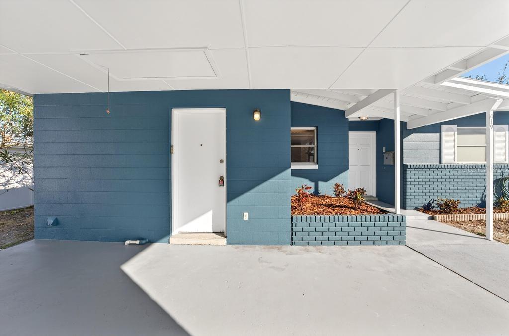 Image 4 of 76 For 419 Krueger Street