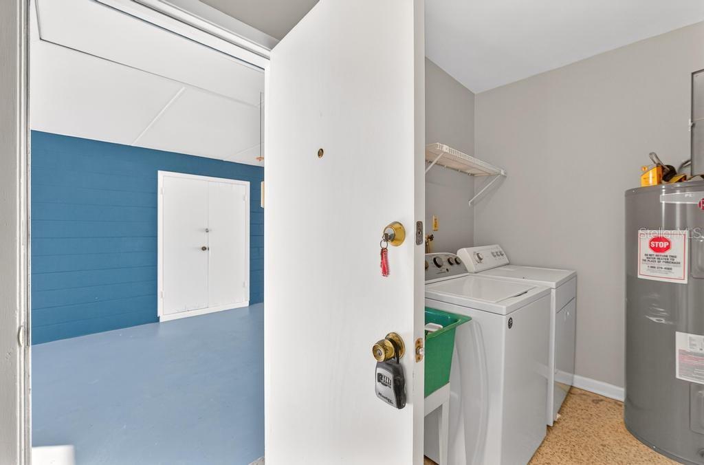 Image 52 of 76 For 419 Krueger Street