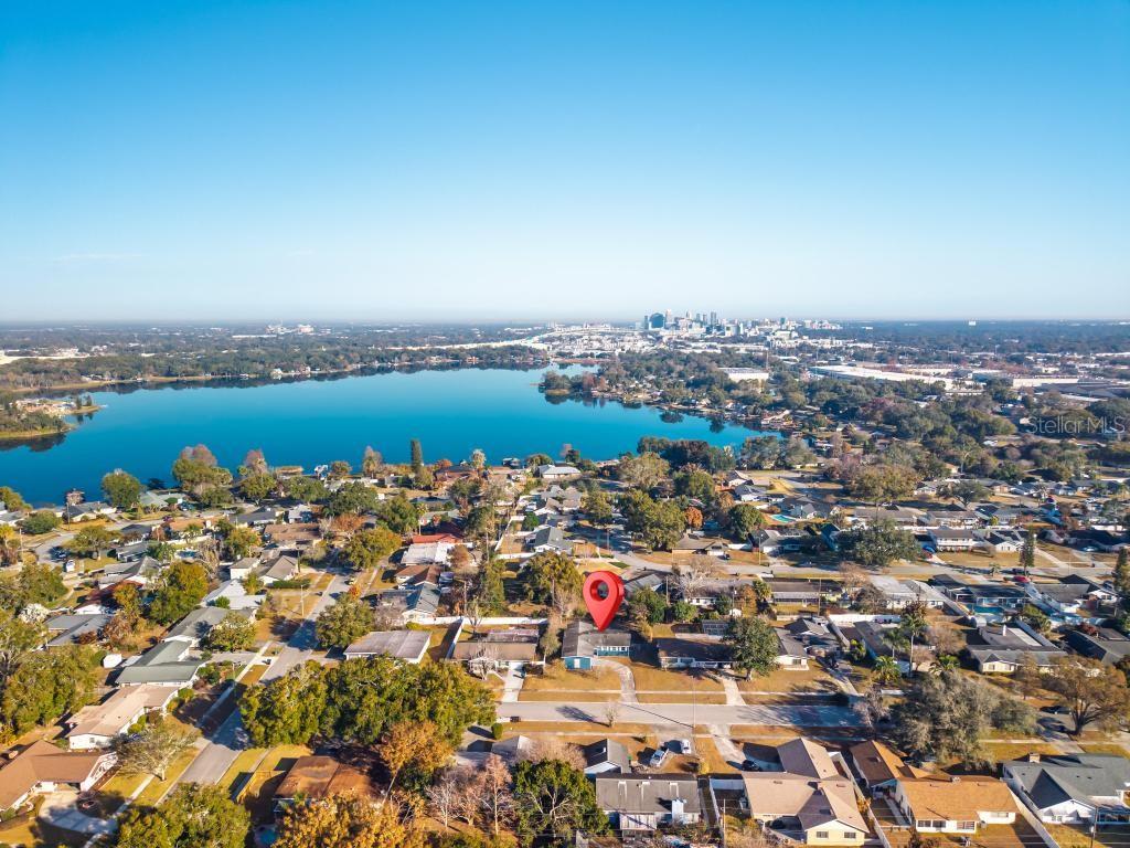 Image 62 of 76 For 419 Krueger Street