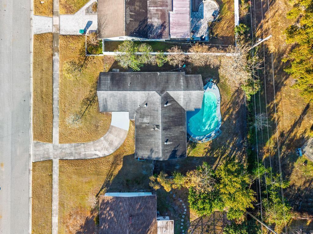 Image 67 of 76 For 419 Krueger Street