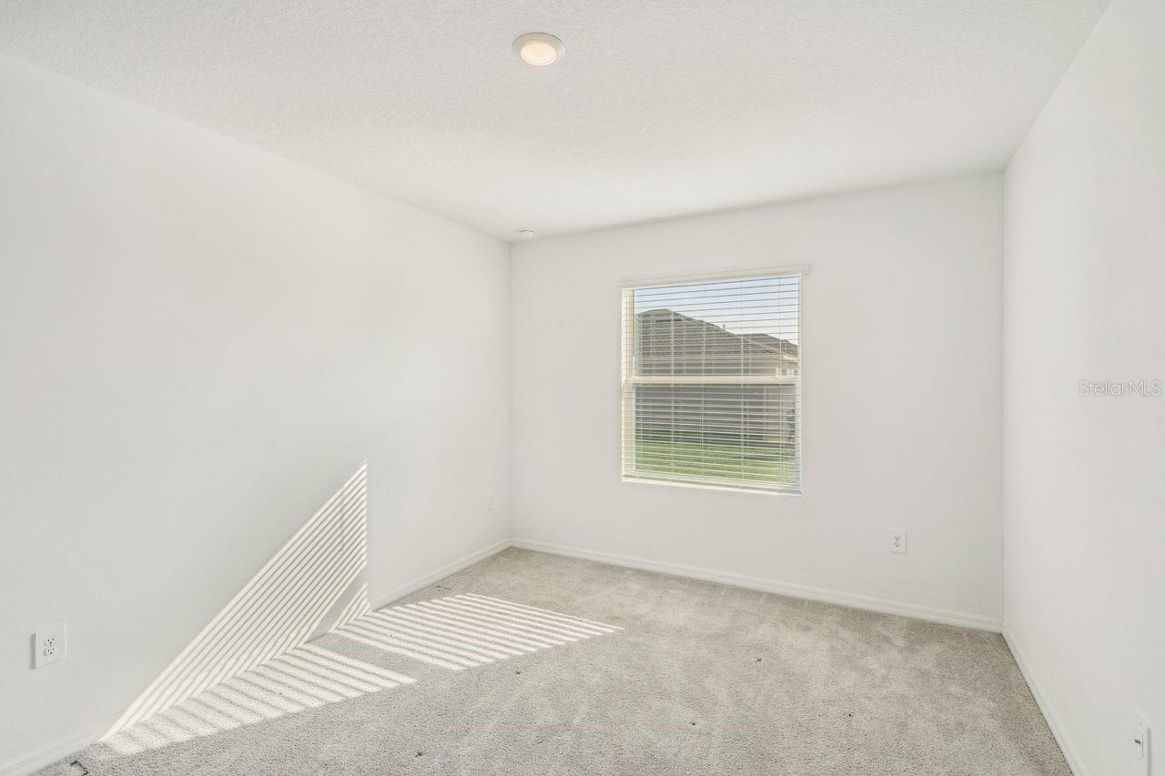 Image 16 of 24 For 33813 Sky Blossom Circle