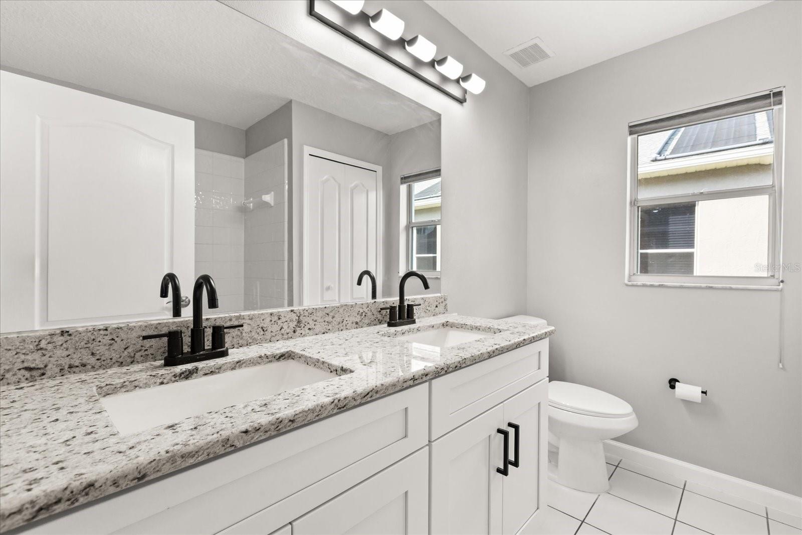 Image 17 of 39 For 523 Saddlewood Lane