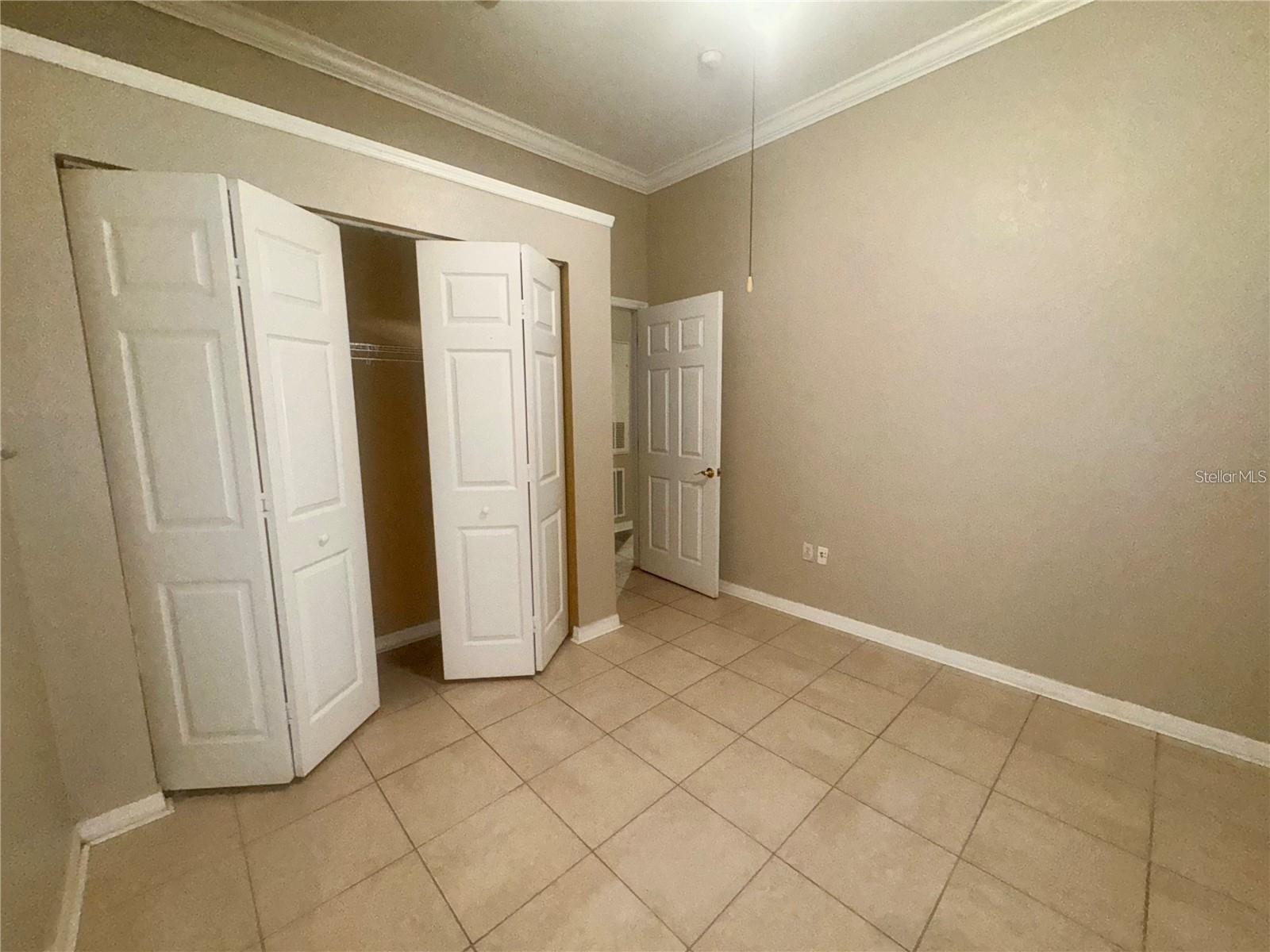 Image 16 of 17 For 145 Reserve Circle 113