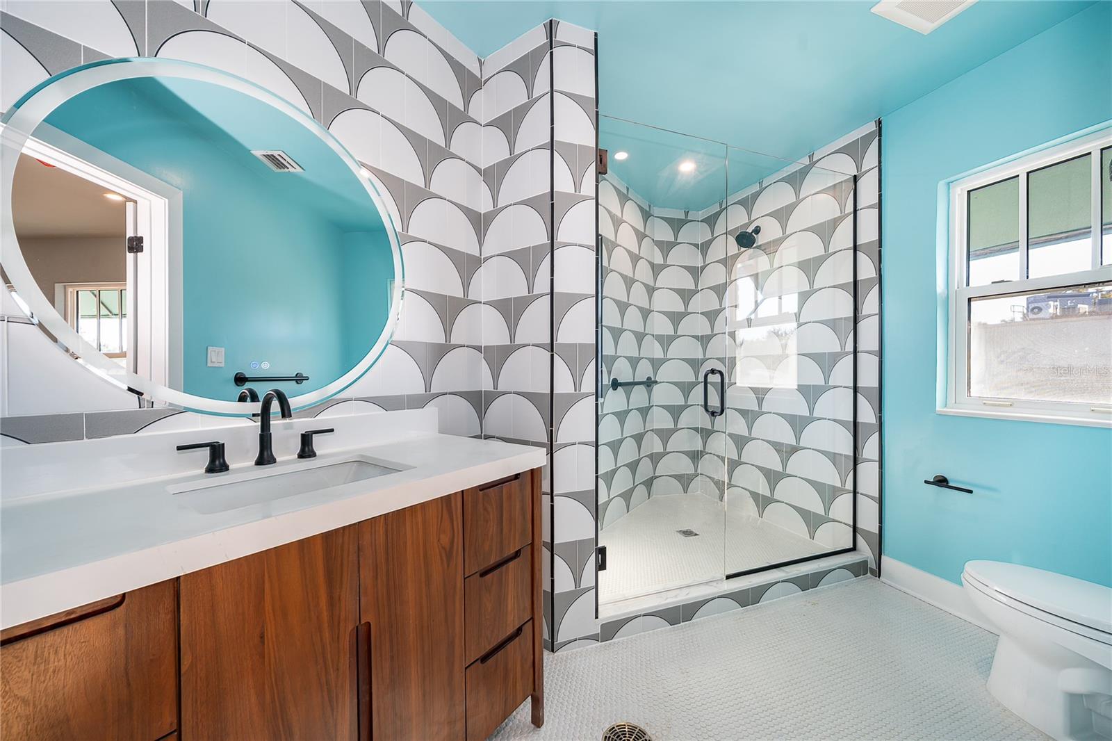 Image 13 of 21 For 421 Fairbanks Avenue