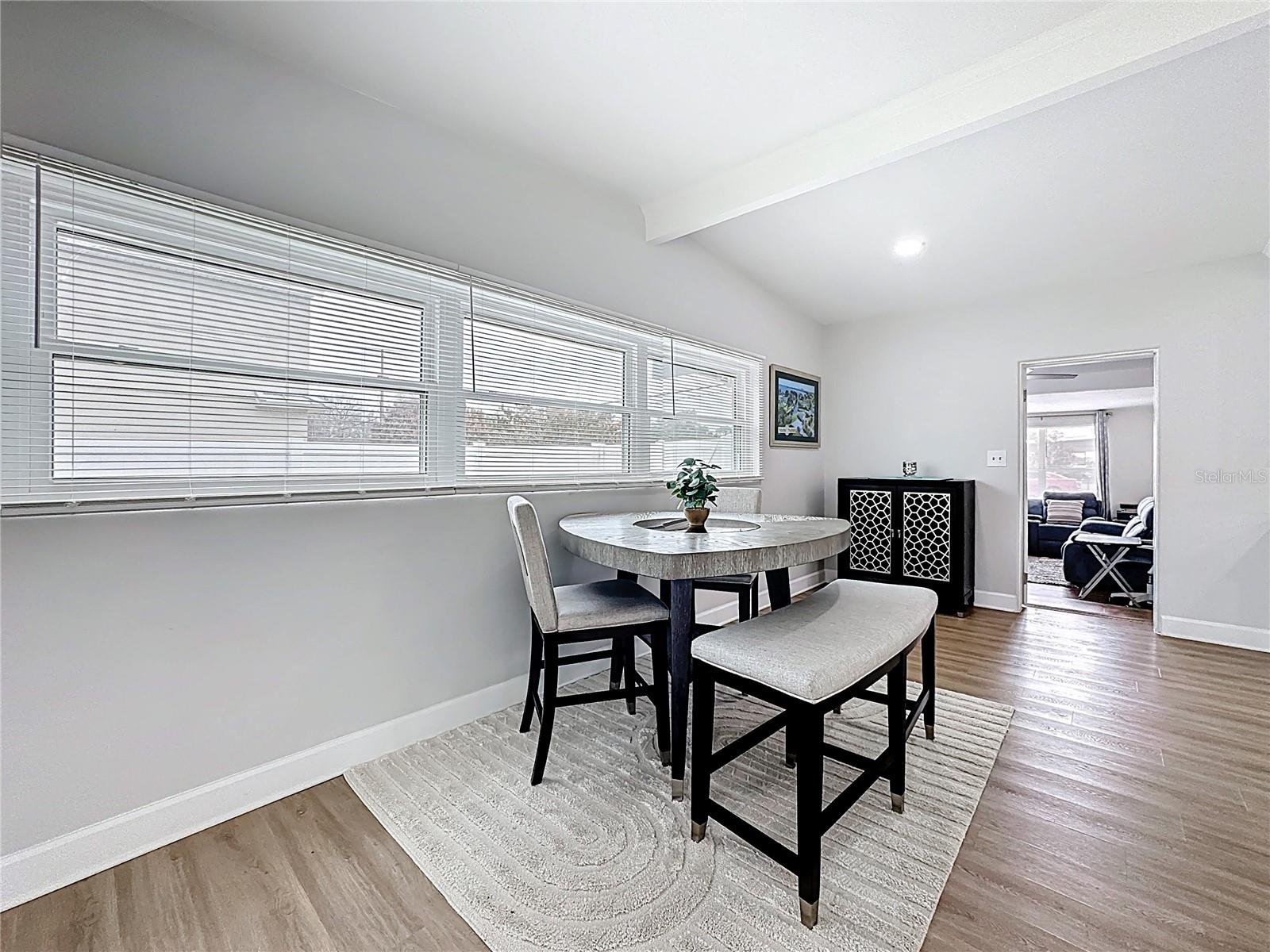 Image 21 of 50 For 2705 Gulfstream Road