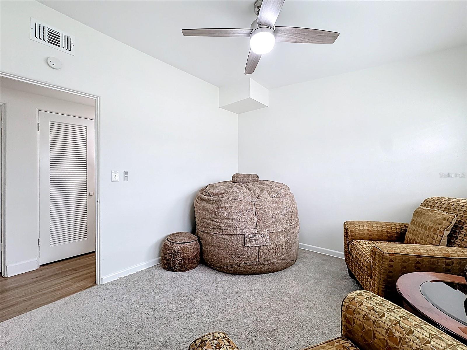 Image 36 of 50 For 2705 Gulfstream Road