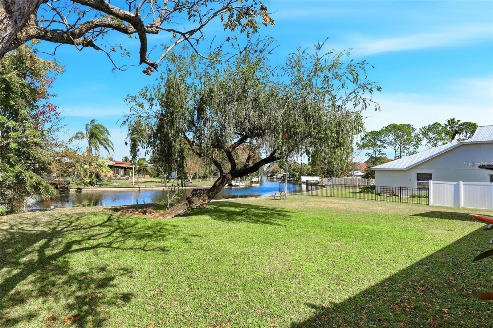 Image 47 of 50 For 2705 Gulfstream Road