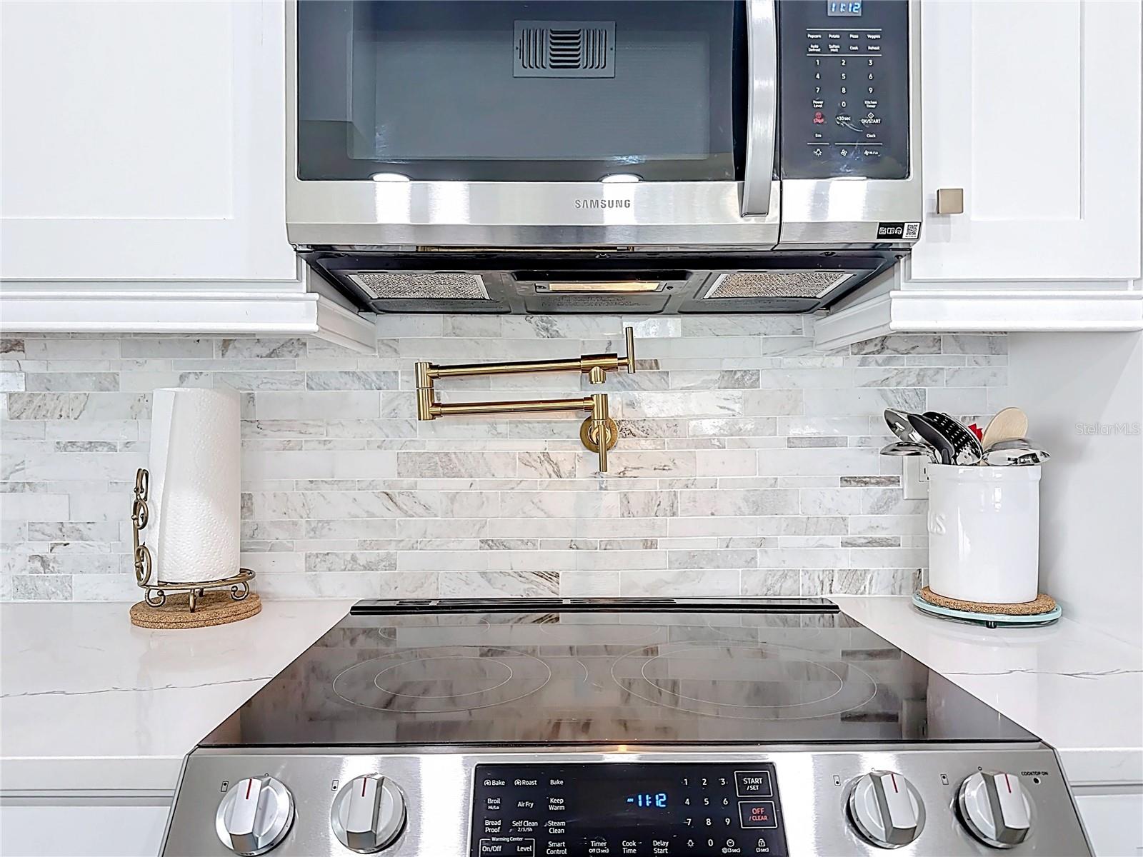 Image 5 of 50 For 2705 Gulfstream Road