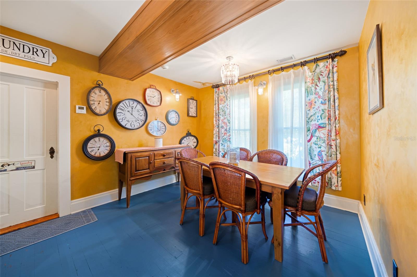 Image 14 of 91 For 11 Mitchell Street