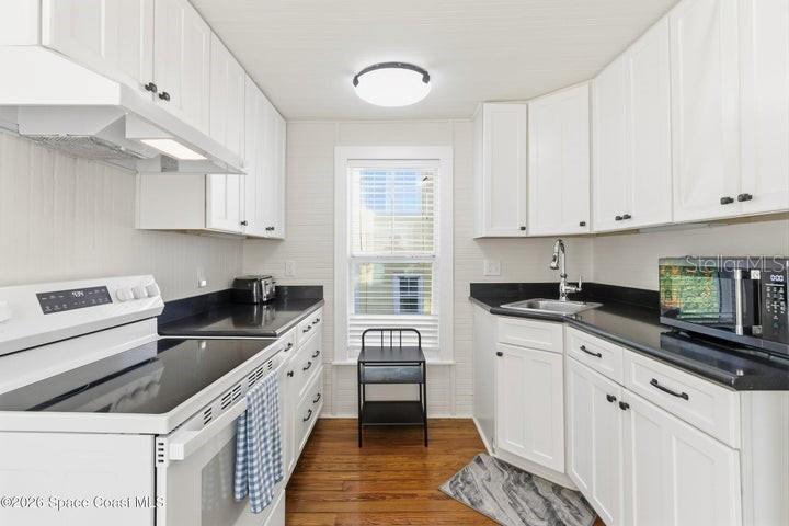 Image 23 of 91 For 11 Mitchell Street