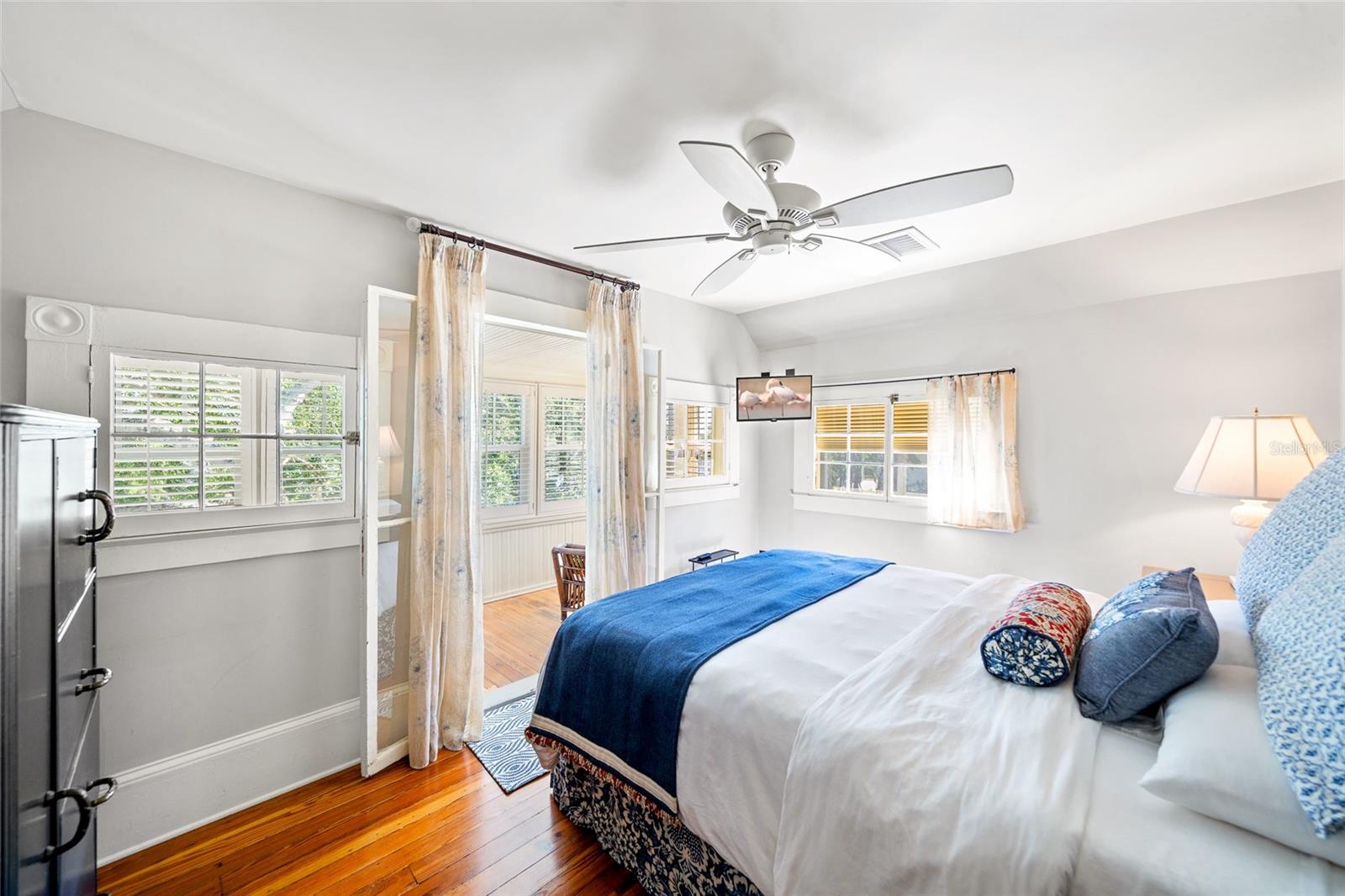 Image 33 of 91 For 11 Mitchell Street