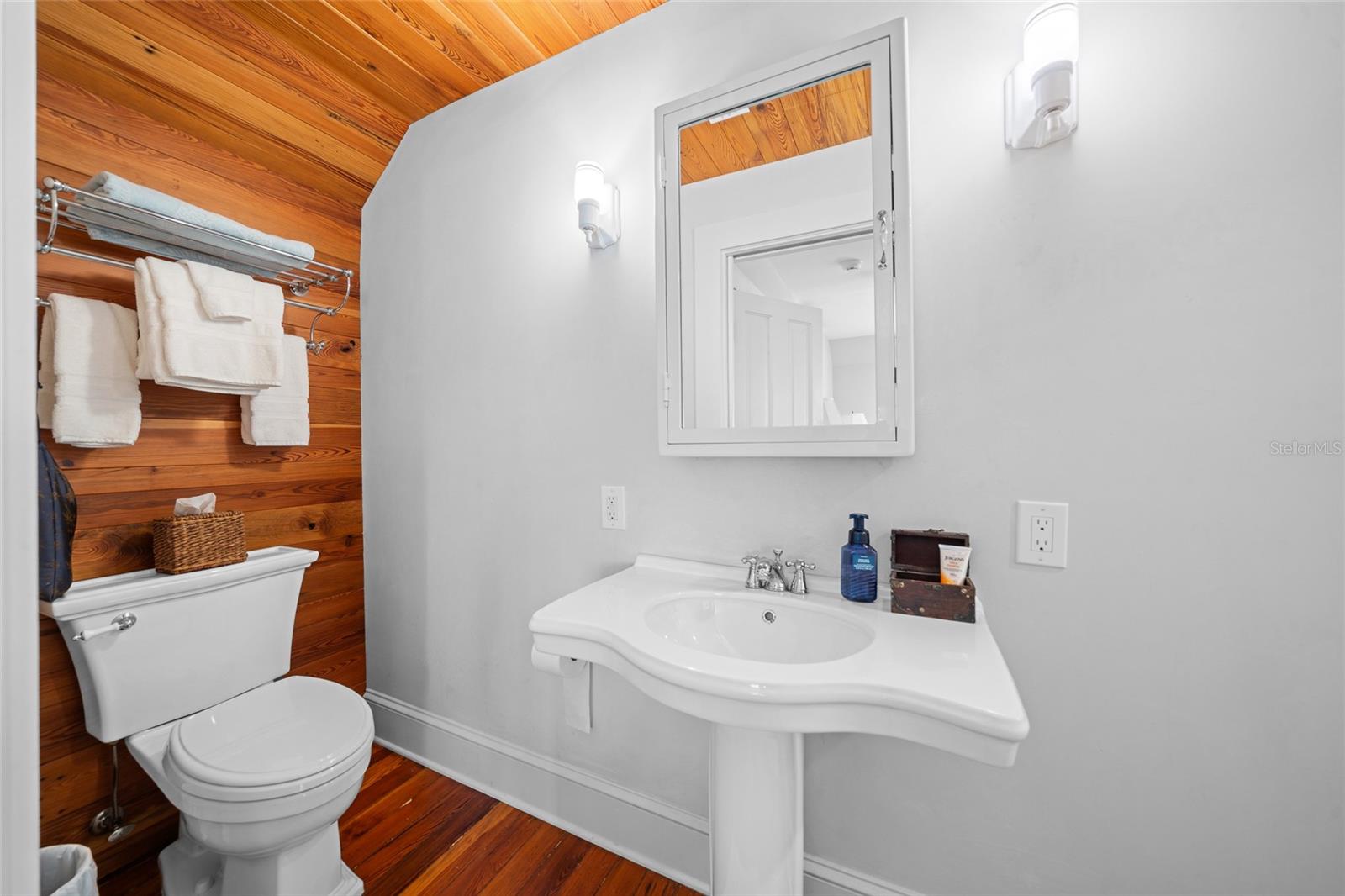 Image 35 of 91 For 11 Mitchell Street