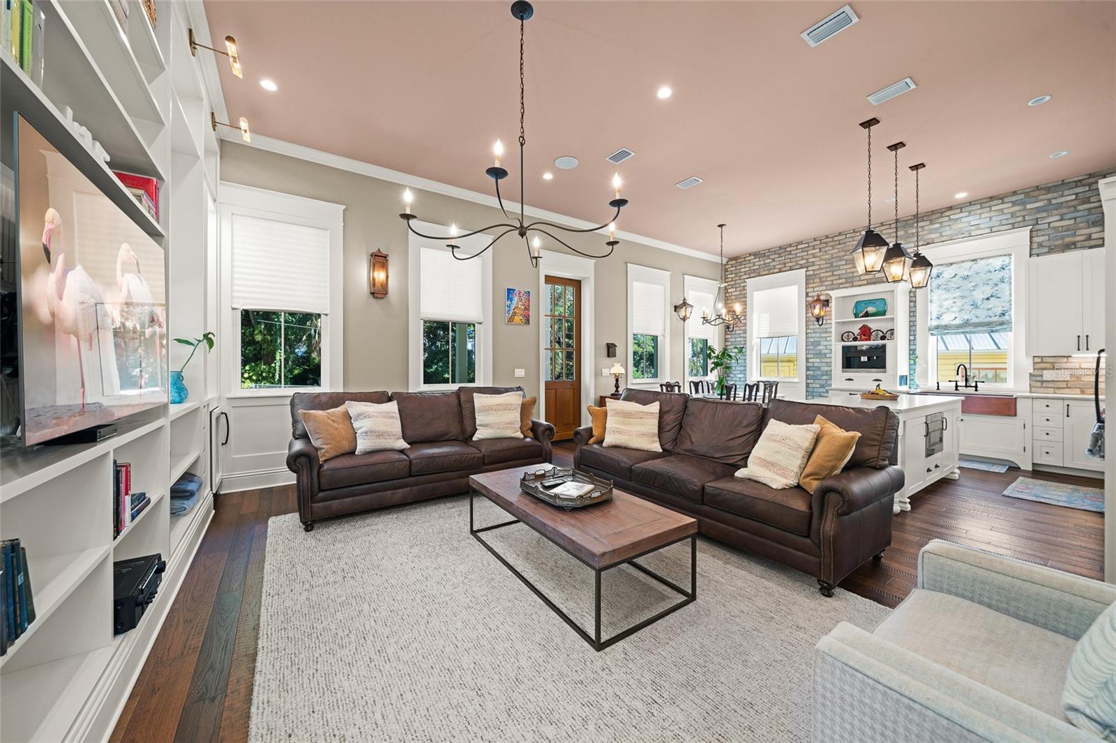 Image 53 of 91 For 11 Mitchell Street