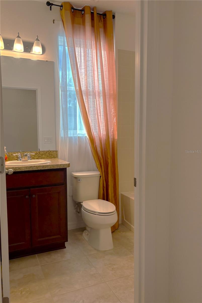 Image 10 of 37 For 1872 Ibis Bay Court