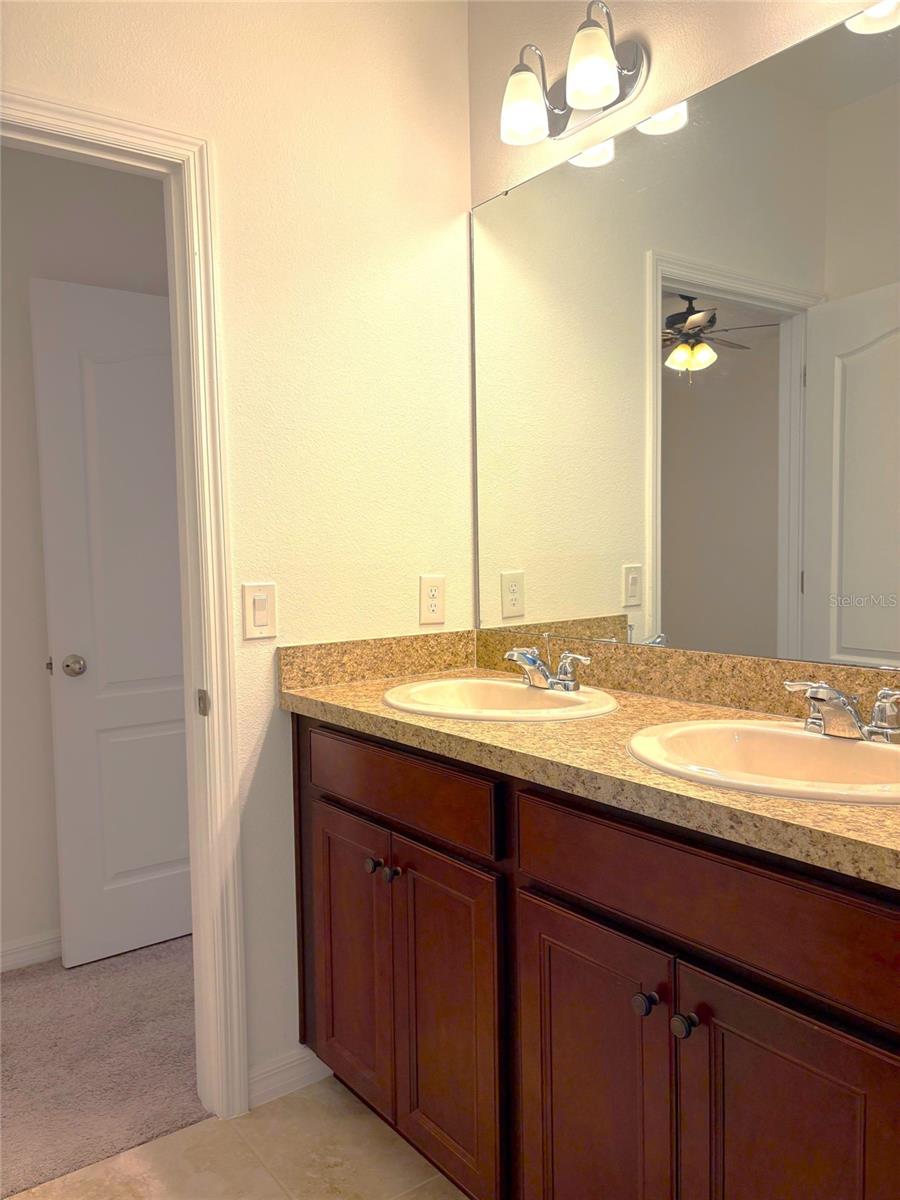 Image 23 of 37 For 1872 Ibis Bay Court