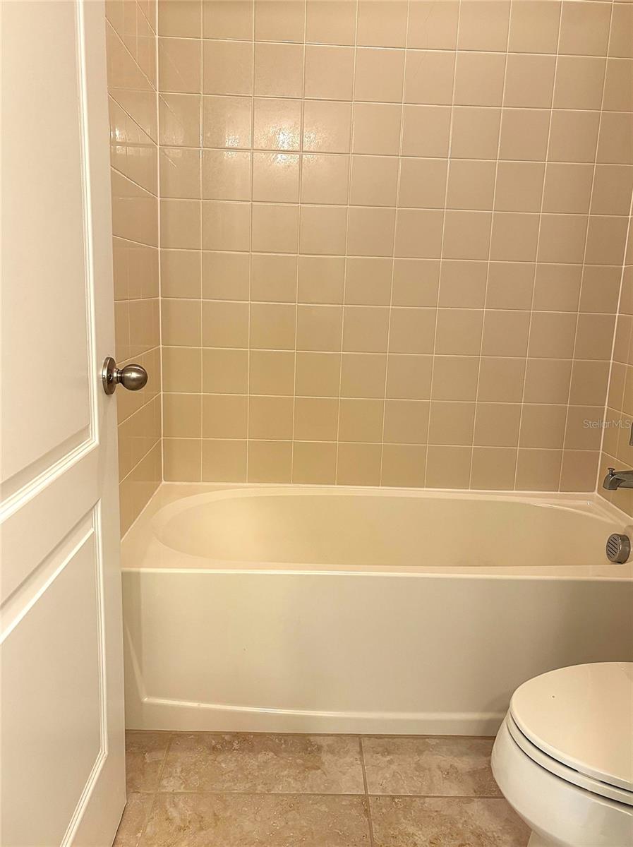 Image 24 of 37 For 1872 Ibis Bay Court