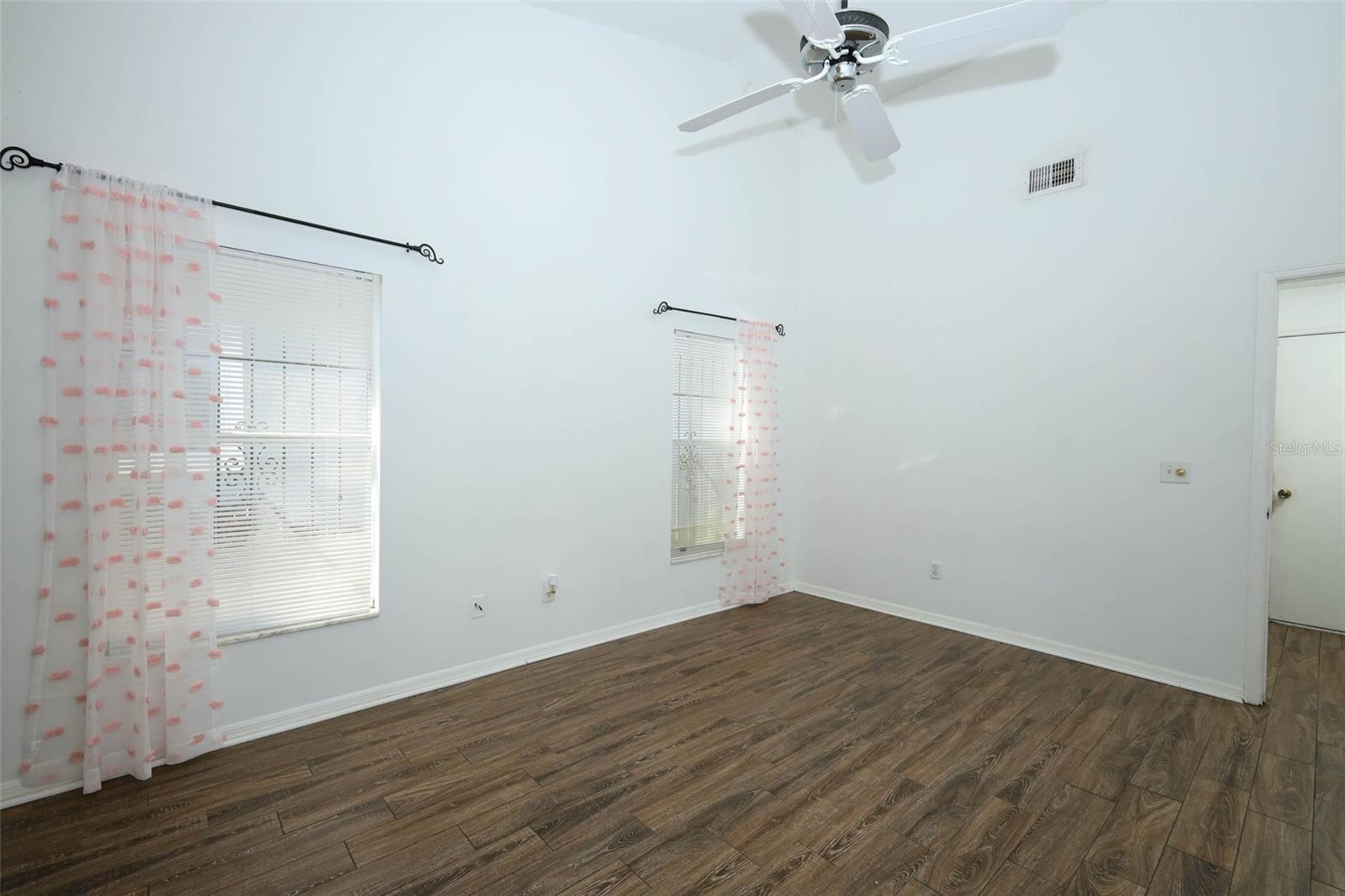 Image 14 of 32 For 4192 Buglers Rest Place