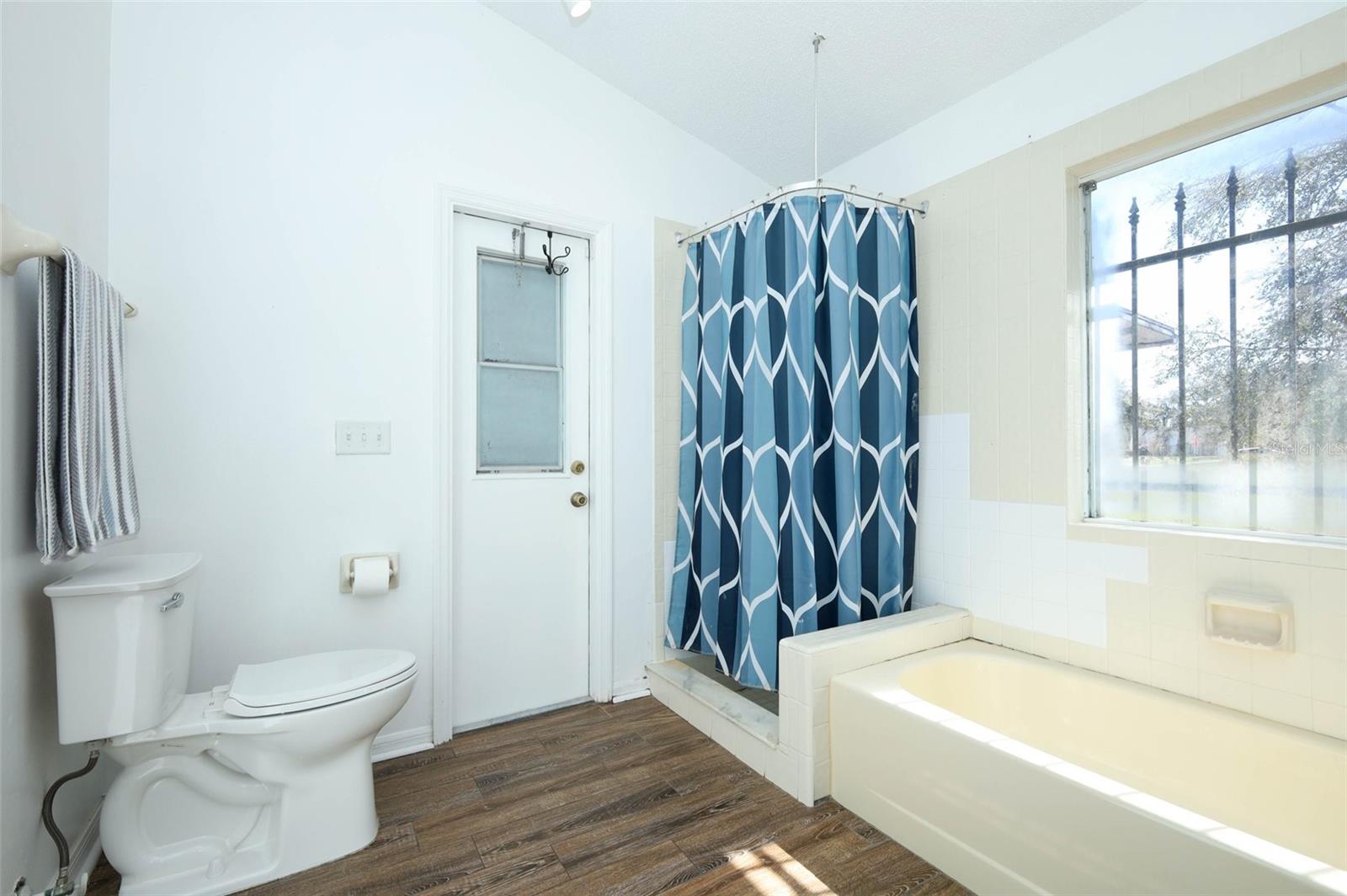 Image 18 of 32 For 4192 Buglers Rest Place