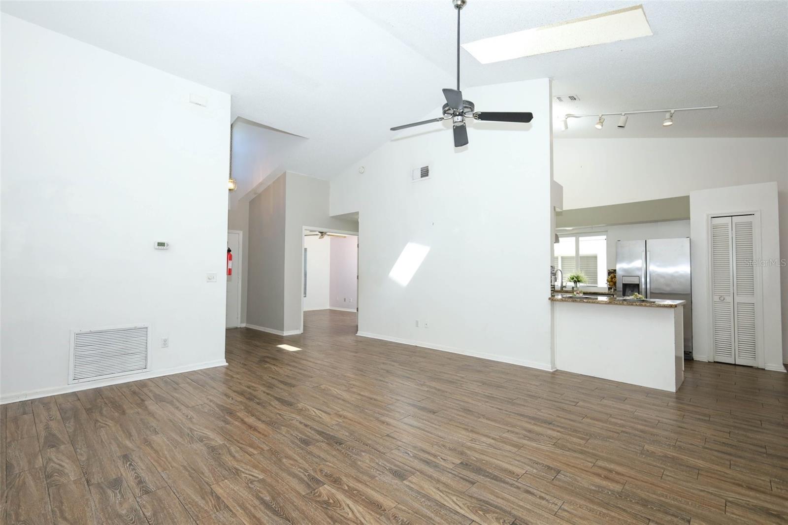 Image 5 of 32 For 4192 Buglers Rest Place