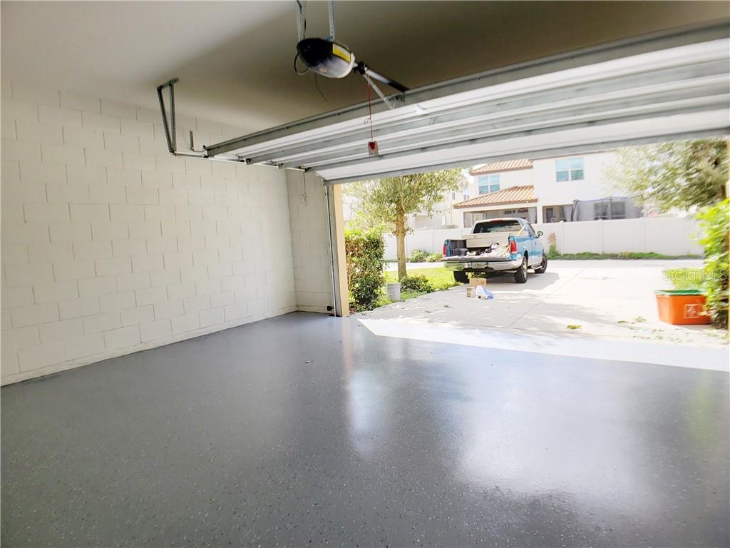 Image 24 of 36 For 8636 Powder Ridge Trail