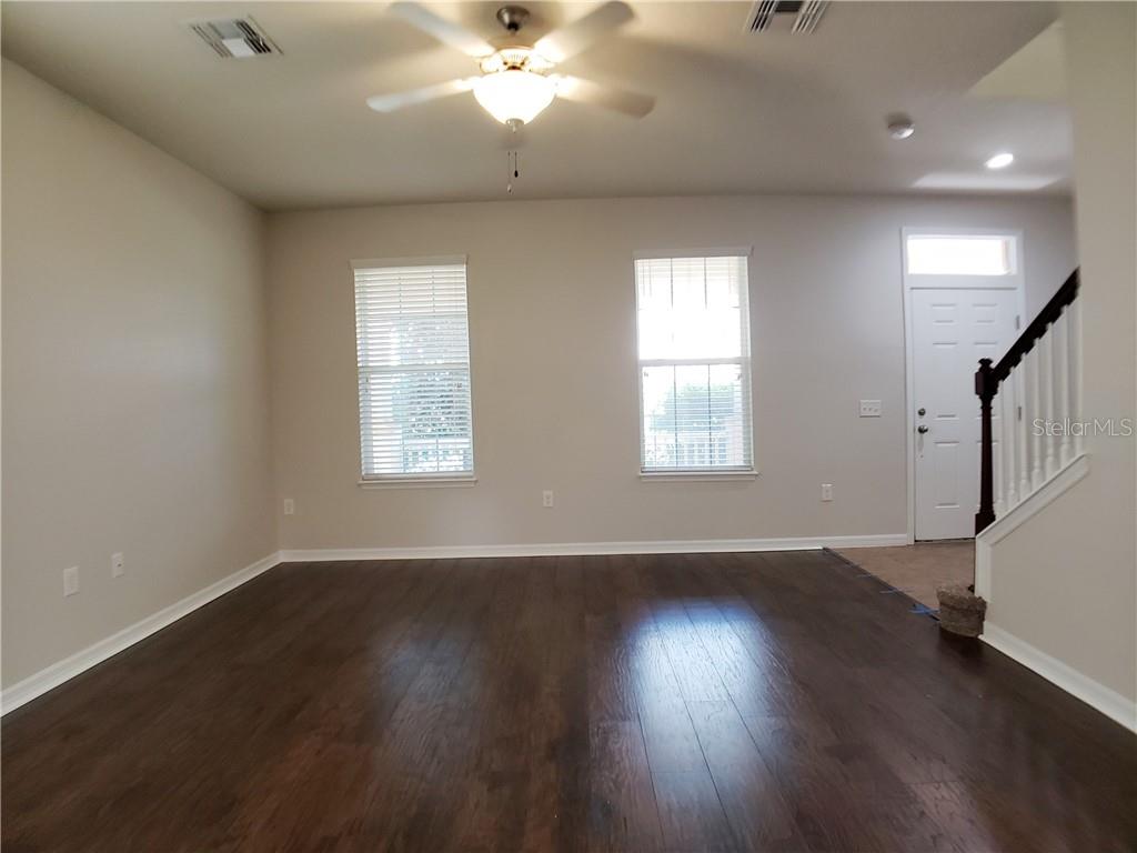 Image 4 of 36 For 8636 Powder Ridge Trail