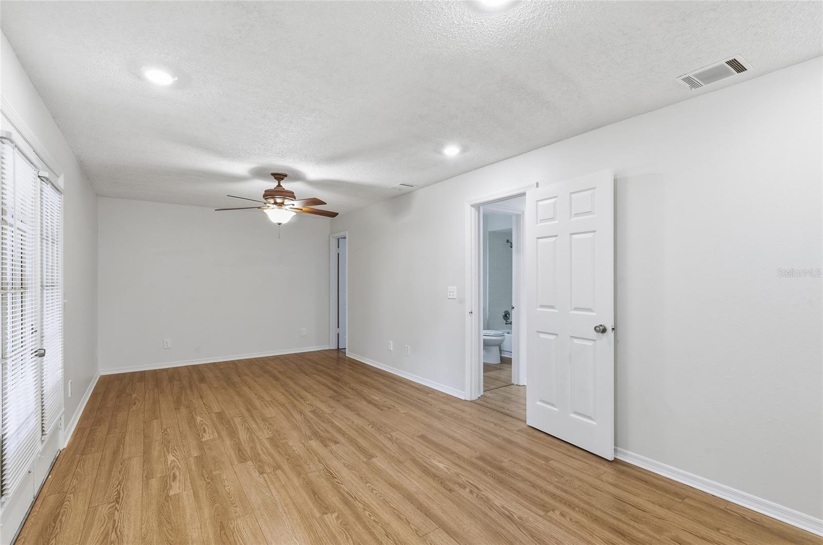 Image 17 of 29 For 4549 Point Look Out Road