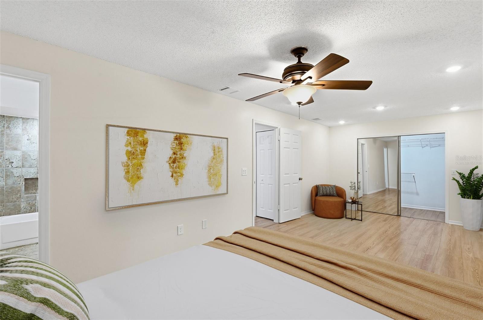 Image 18 of 29 For 4549 Point Look Out Road