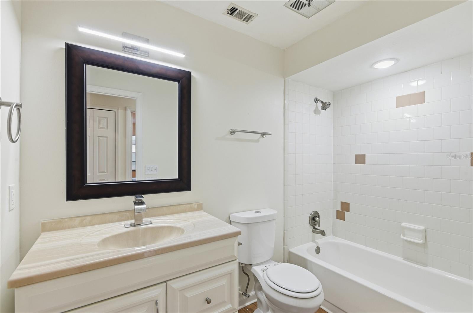 Image 25 of 29 For 4549 Point Look Out Road