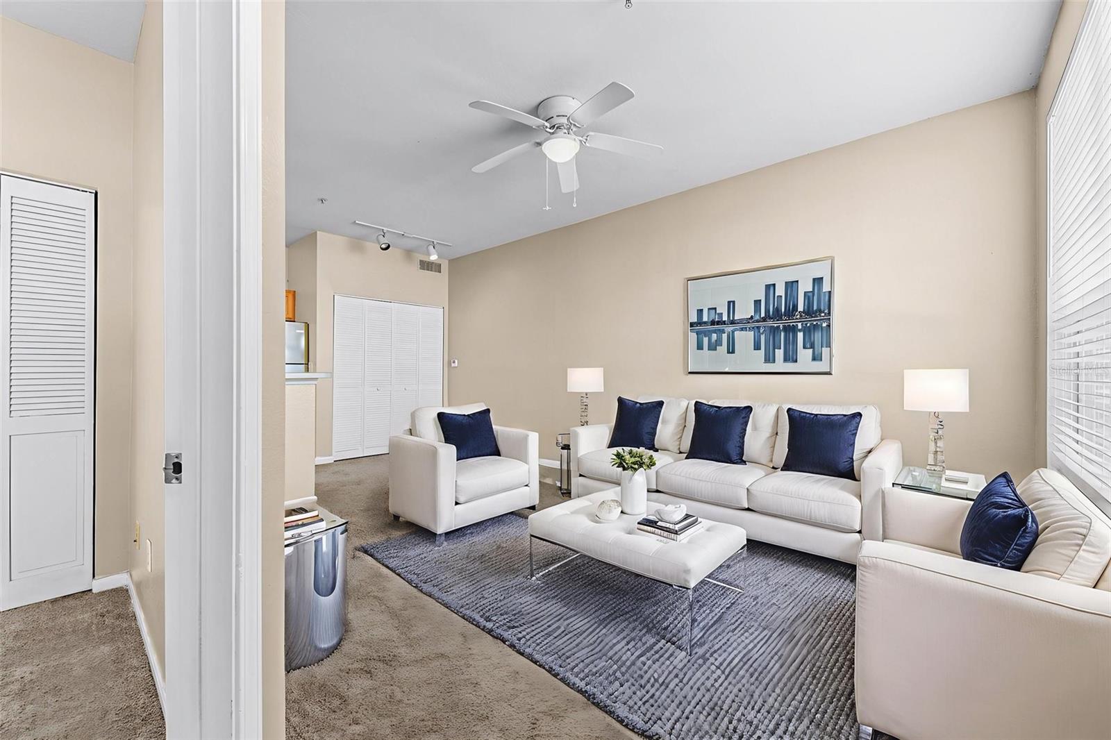 Image 10 of 31 For 8917 Lee Vista Boulevard 2807