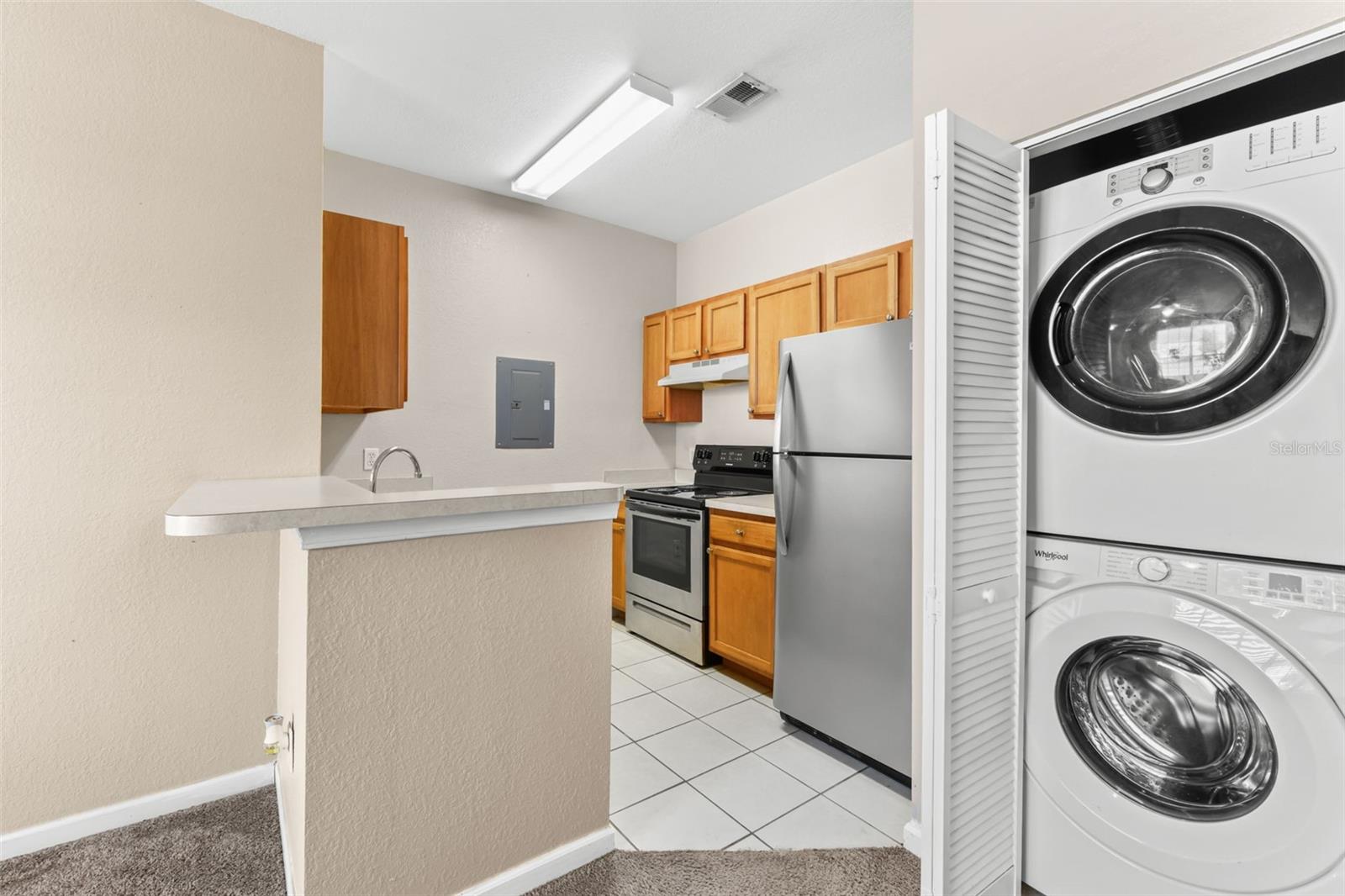 Image 12 of 31 For 8917 Lee Vista Boulevard 2807