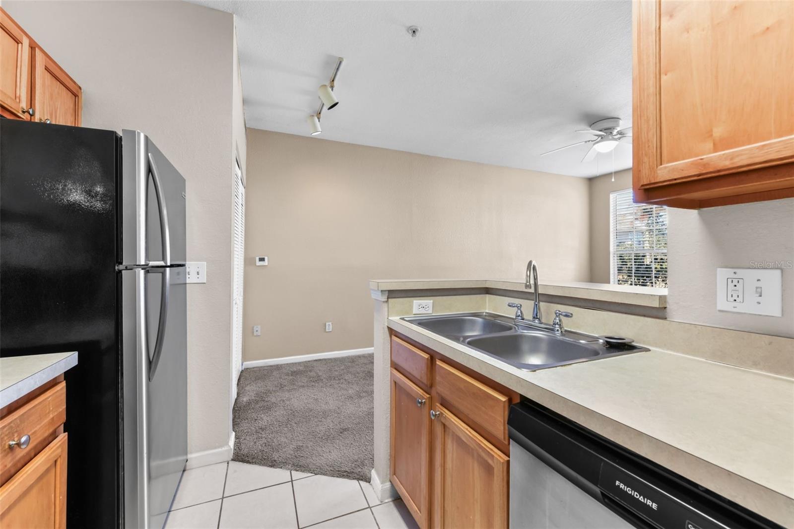 Image 15 of 31 For 8917 Lee Vista Boulevard 2807