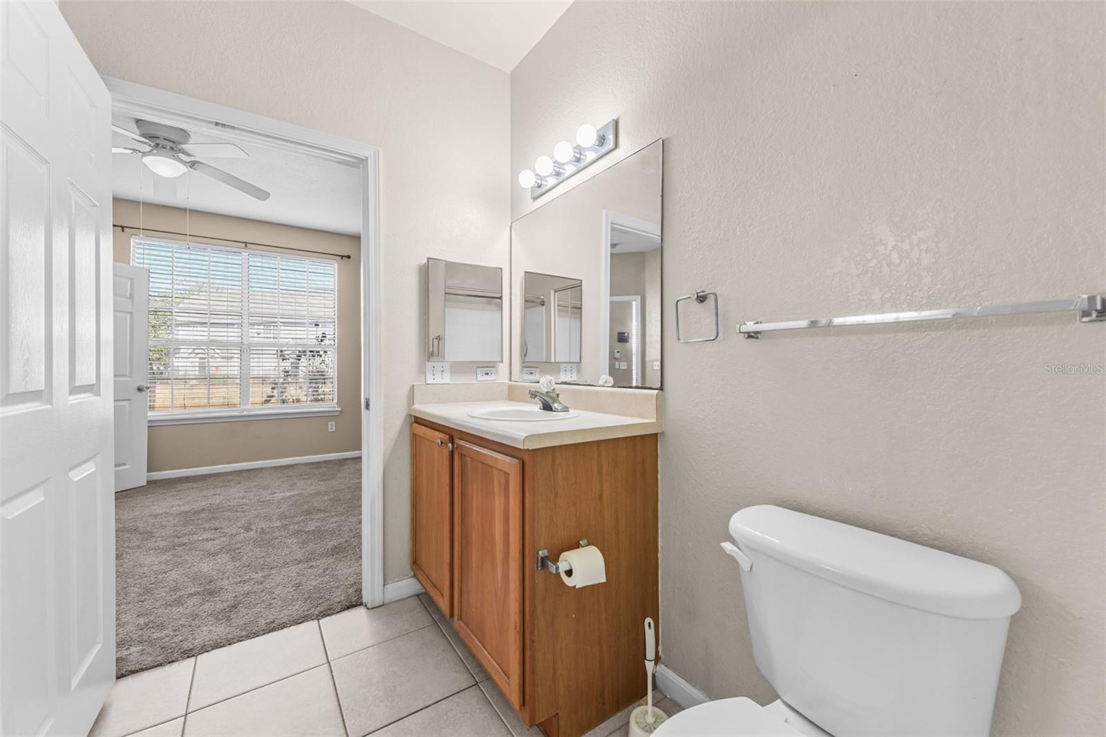 Image 25 of 31 For 8917 Lee Vista Boulevard 2807