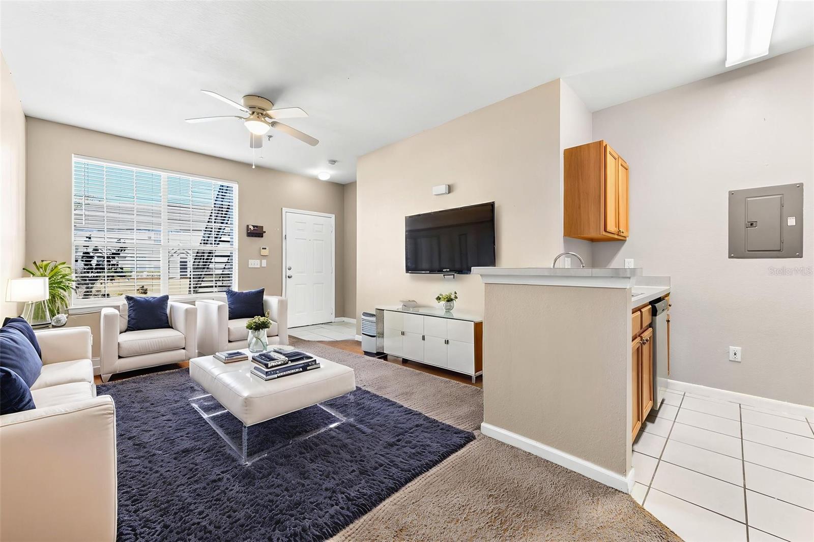 Image 9 of 31 For 8917 Lee Vista Boulevard 2807