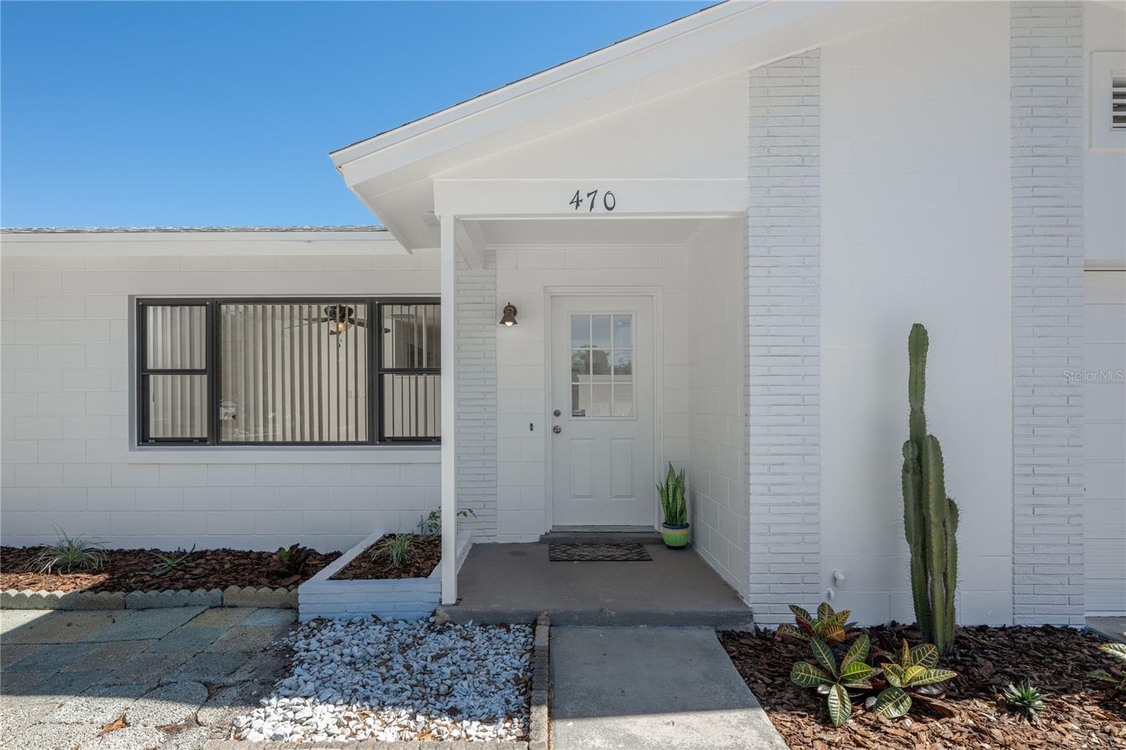 Image 3 of 33 For 470 Violet Dell