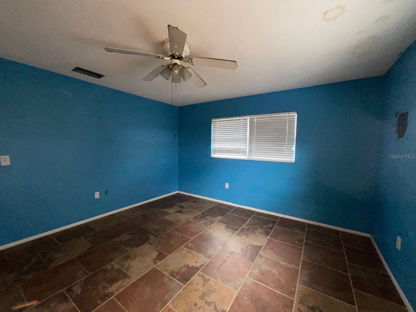 Image 10 of 17 For 313 Degas Drive