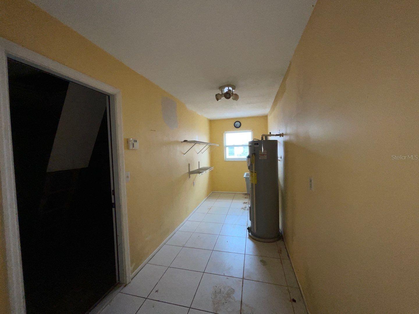 Image 15 of 17 For 313 Degas Drive