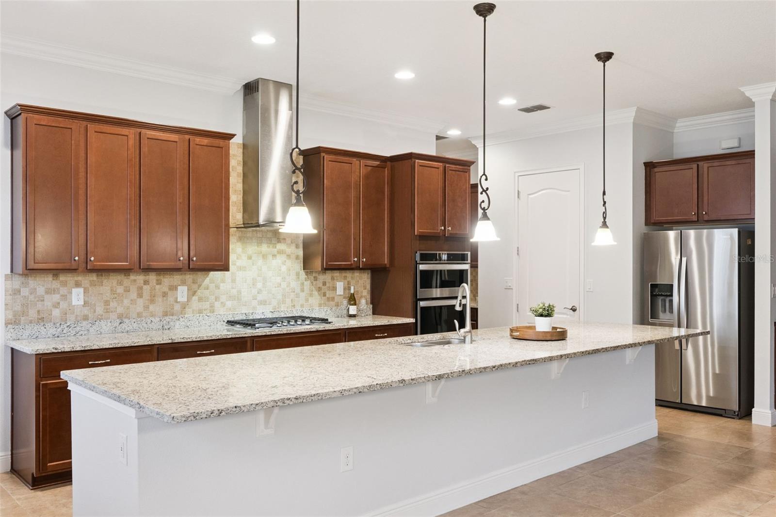 Image 10 of 78 For 5043 Vantage Court