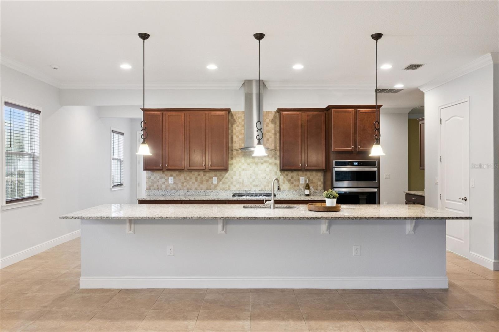 Image 11 of 78 For 5043 Vantage Court