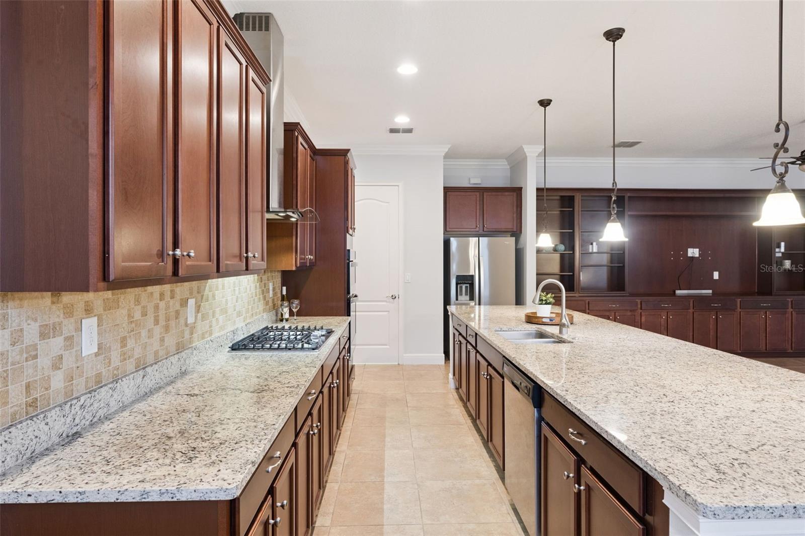 Image 13 of 78 For 5043 Vantage Court